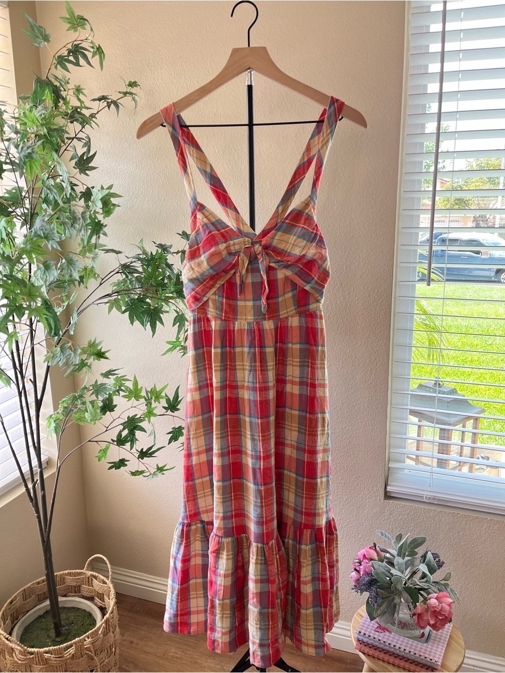 Lauren Conrad Plaid Tie Front Maxi Dress Size S 🍂